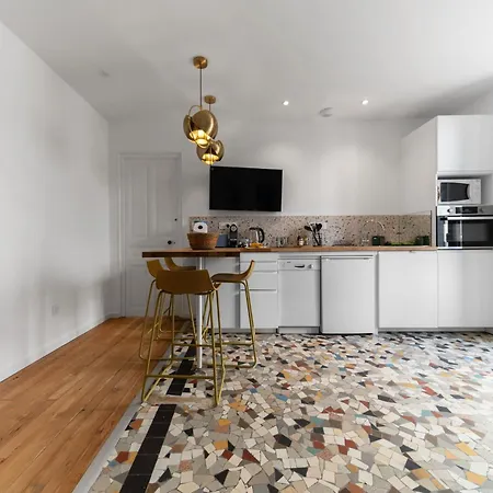 Le Petillat - Design En Centre * וישי